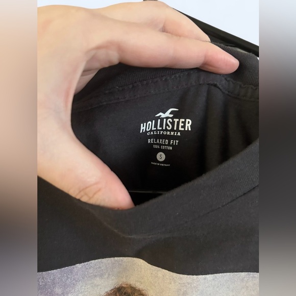 Hollister Relaxed Fit Step Brothers Graphic Tee - Size Small - Picture 2 of 3